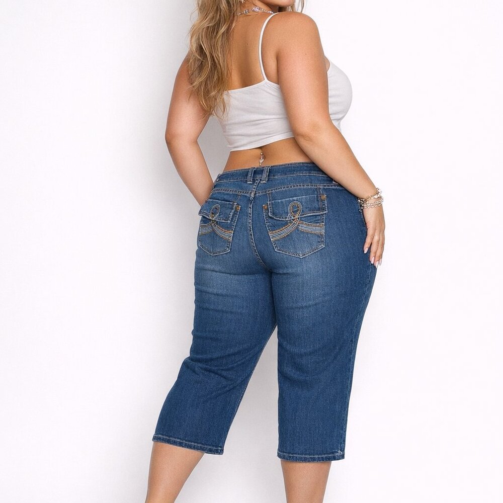 Vintage 00s Y2K Venezia 16 Lane Bryant Stretch Denim Crop‎ Flap Pocket Jeans
